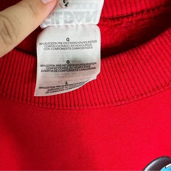 Vintage Disney Cast Member Fantasia Red Sweatshirt Pullover Cotton Blend Size L - Picture 3 of 14